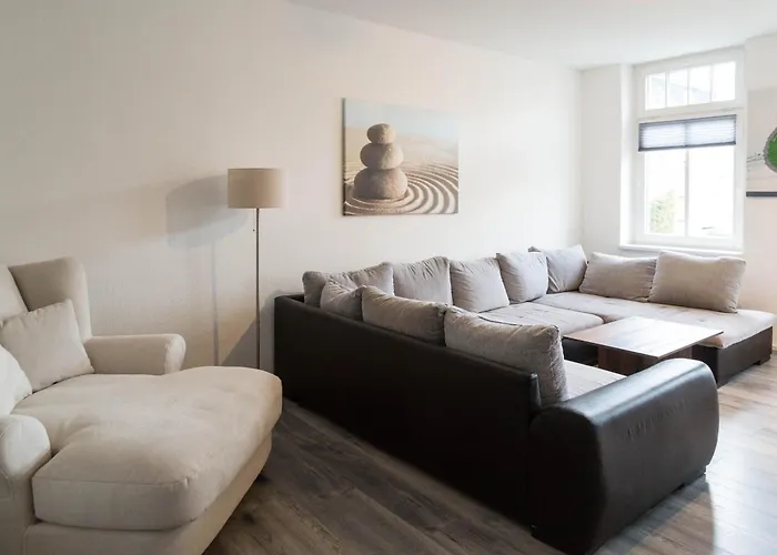 Studiowohnungen Am Neuberinhaus F&G Apartments