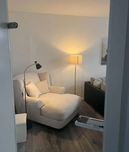Studiowohnungen Am Neuberinhaus F&G Apartments